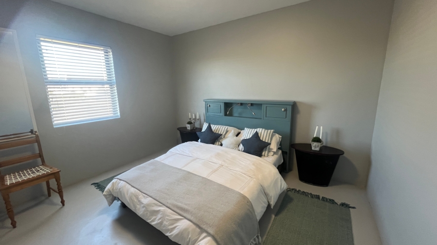 6 Bedroom Property for Sale in Jacobsbaai Western Cape